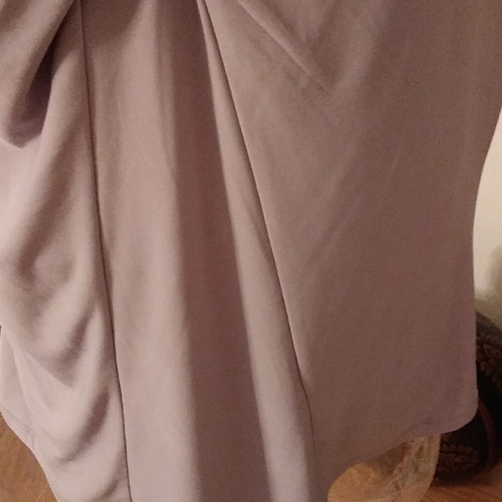 Top - Picture 2 of 4